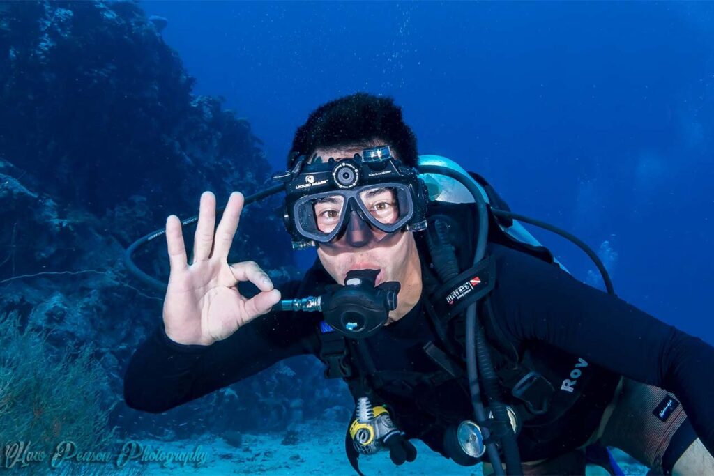 Scuba Diving New Heaven Dive School